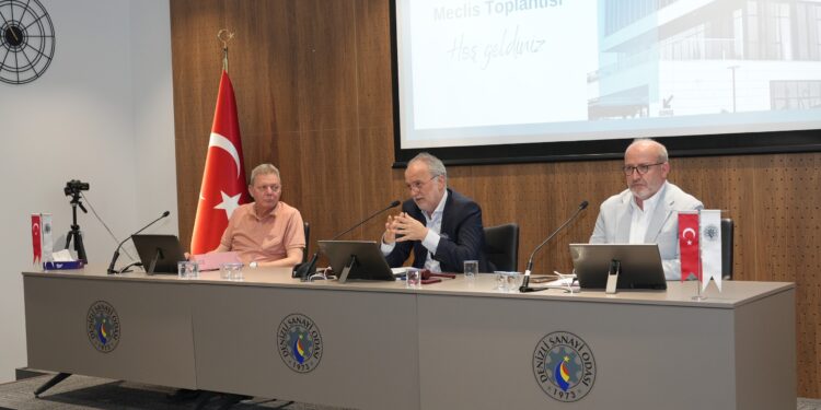 Denizli Sanayisinde Dönüşüm ve Rekabet Gündemi