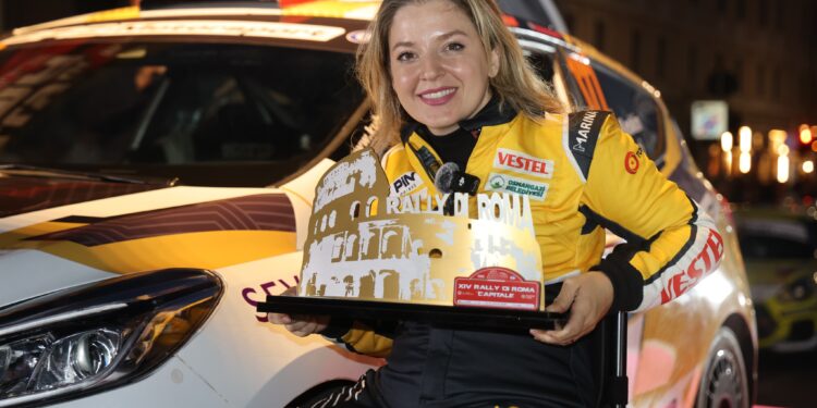 Osmangazi’nin Gururu Kübra Denizci Keskin Avrupa’da Bir Kez Daha Zirvede