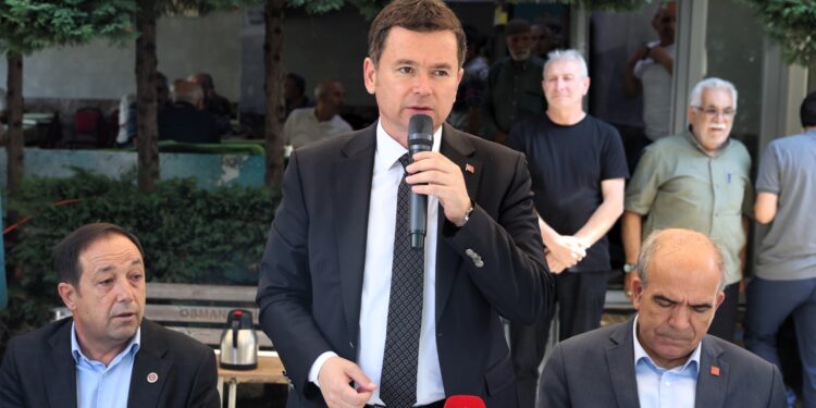 Osmangazi’de Mahalle Buluşmaları Devam Ediyor