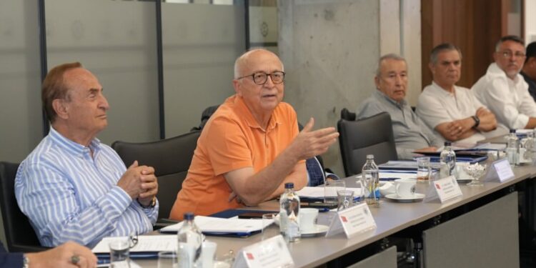 Deneyim ve ortak akıl DSO Yüksek İstişare Kurulu’nda buluştu