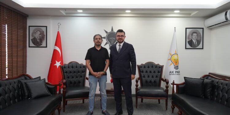 üseyin Okandan: “200 Bin Üye ile Türkiye’ye Örnek Olacağız”