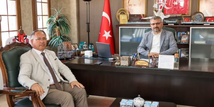 AK Parti Sivas İl Başkanı Tanrıverdi: “Hizmet ve icraat odaklı çalışıyoruz”