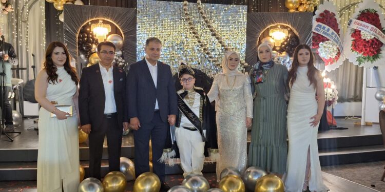 Timbir Yönetimi, Çorum’da Gazeteci Cengiz Aksan’ın oğlu İsmet Akif’i mutlu gününde yalnız bırakmadı