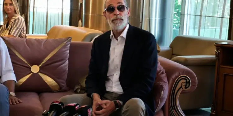Etimesgut Belediye Başkanı Erdal Beşikcioğlu: “Laçin Park Otel’i gençler için konaklama evine dönüştüreceğiz”