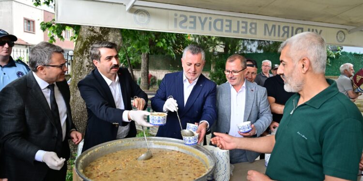 Yıldırım’da Mahalle Ziyaretleri Samanlı’da Devam Etti