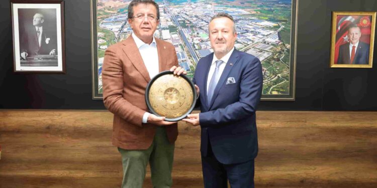 Nihat Zeybekci’den Denizli OSB’ye Tebrik Ziyareti