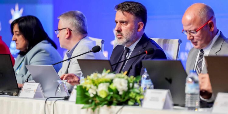 Şahin Biba: Bursa’da Asfalt Çalışmalarını 12 Kat Artırdık