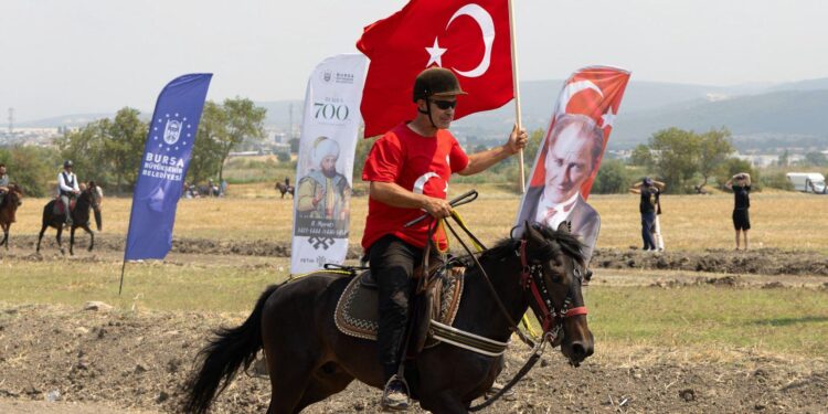 Bursa Rahvan At Yarışları’nda Şampiyonlar Belli Oldu