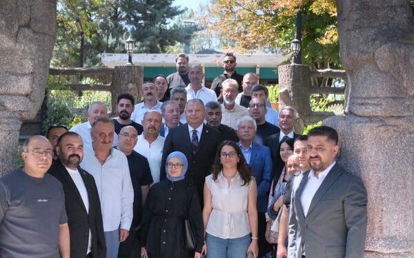 MHP’li Halil Öztürk, Kırıkkale Basınıyla Bir Araya Geldi: “MHP’yi Hiç Kimse Hainlikle Suçlayamaz”