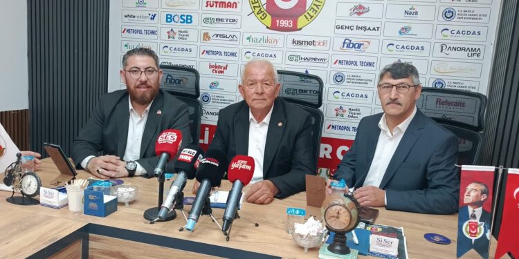 Güçlü Yol Partisi Genel Başkanından Yerel Basına Destek