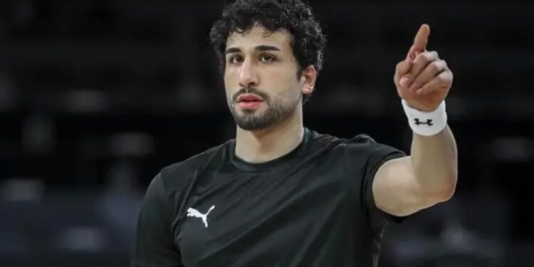 Erten Gazi, Yukatel Denizli Basket’e Transfer Oldu