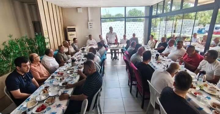 İzmir Karayazılılar Derneği, Erzurumlular kahvaltıda buluşturdu
