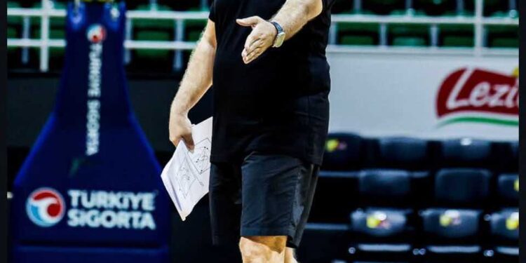 Zafer Aktaş’tan Antrenörlere Pick and Roll Eğitimi