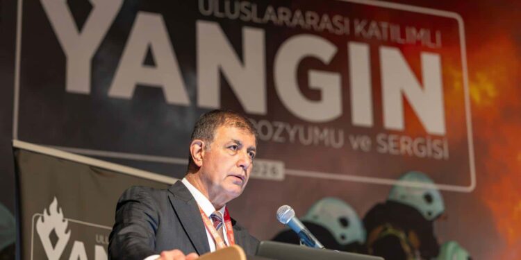 İzmir’de Yangın Güvenliği İçin Yeni Stratejiler Masada