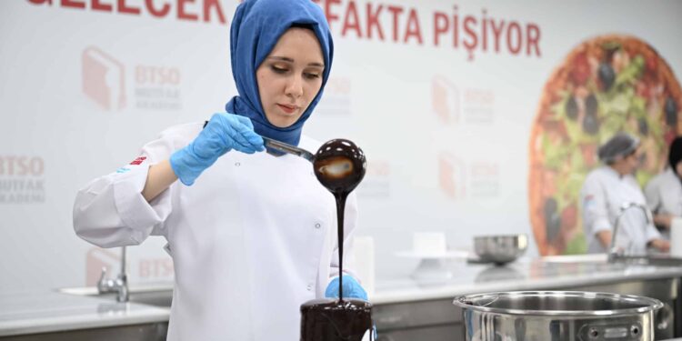 BTSO Mutfak Akademi’den Girişimciliğe Uzanan Başarı Hikayesi