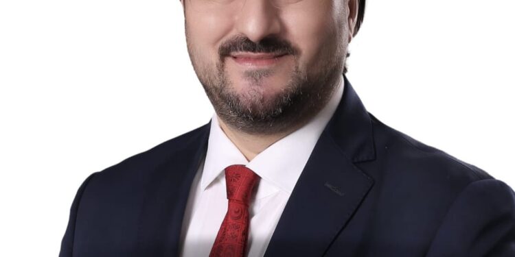Abdullah Özeren: Üniversiteler Siyasetin Değil, Bilimin Alanı Olmalı