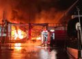 Manisa’da Özel Bir Fabrikada Başlayan Yangın Kontrol Altında