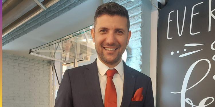 Gelecek Vadeden Siyasetçiler Arasında 4.Çıktı