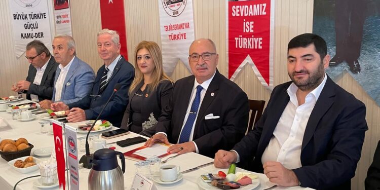 KAMU-DER İstişare ve Tanıtım Toplantısı Gerçekleştirildi