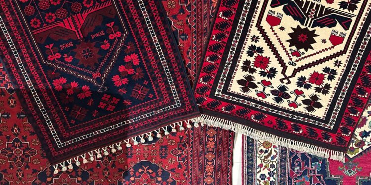 Modası hiç geçmeyen halılar İzmir’de