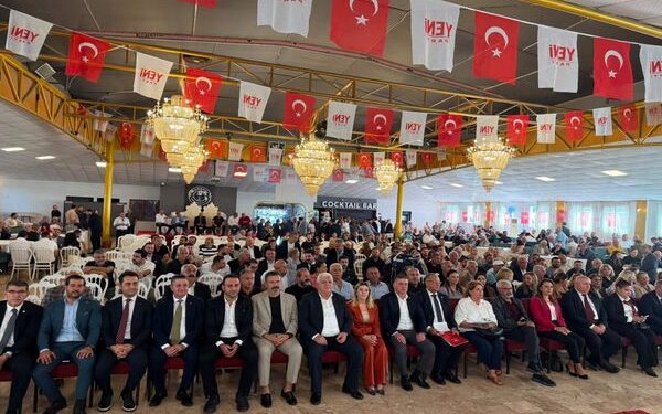 Hatay’da Yeni Parti’den Gövde Gösterisi