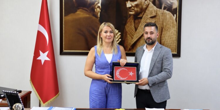 Halil Köken’den Şeniz Doğan’ın Gözaltına Alınmasına Tepki