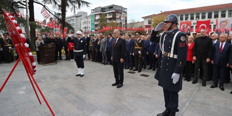Bursa Valiliği’nden 29 Ekim Cumhuriyet Bayramı Töreni