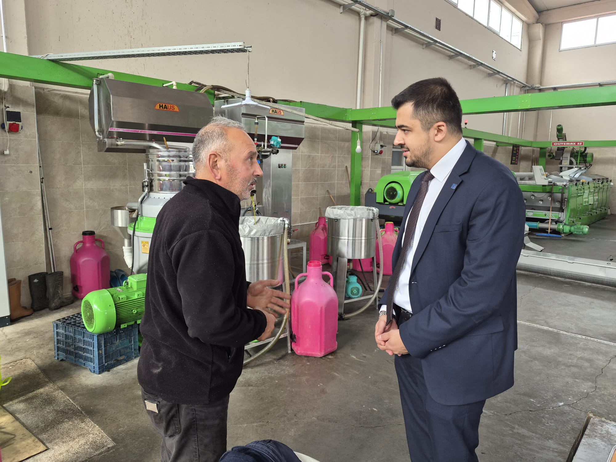 Şakircan Dinç: Zeytin Üreticisi Maliyetlerini Bile Karşılayamıyor