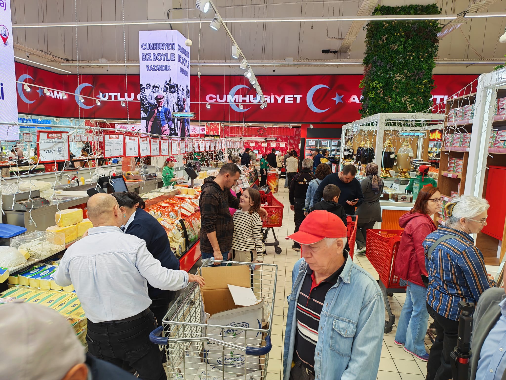Anpa Gross’ta 29 Ekim Cumhuriyet Bayramı Coşkusu